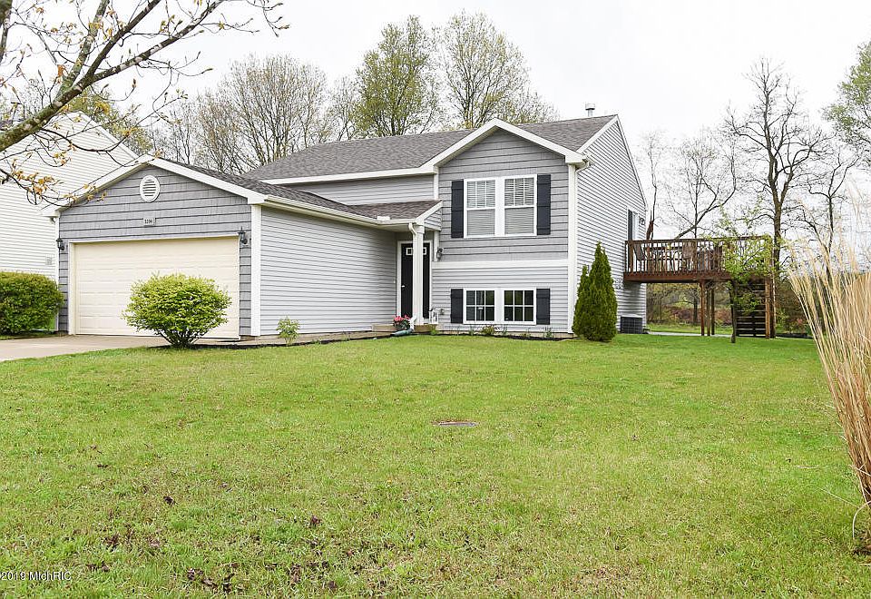 1st image of 5394 Woodrush Ave