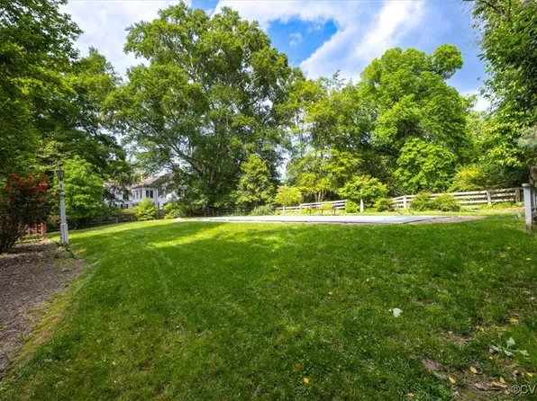 4220 Southampton Rd, Richmond, VA 23235
