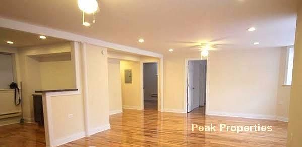 2nd image of 2906 N Mildred Ave #Grdn