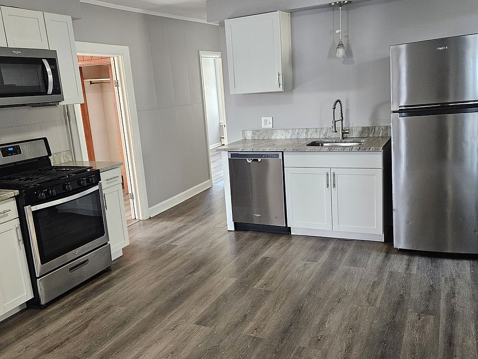 1st image of 16 West St