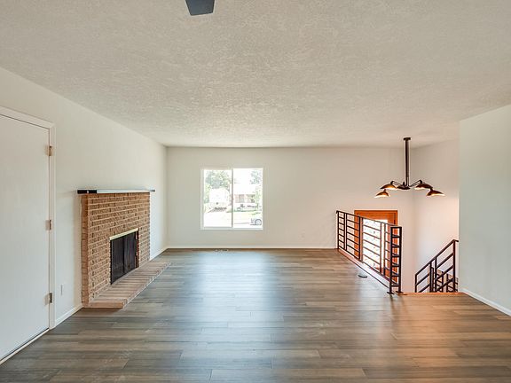 5th image of 114 Sherwood Blvd