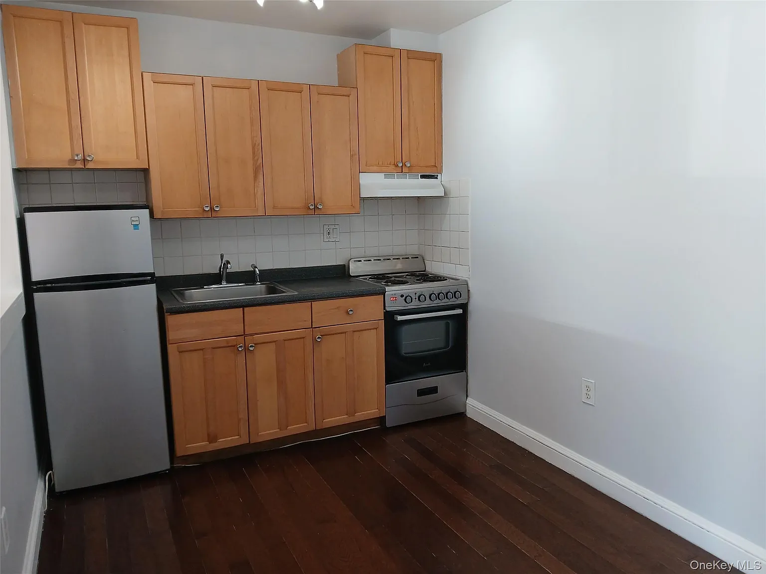 2 bed, 1.0 bath, 700 sqft, $2,675 — Photo 4