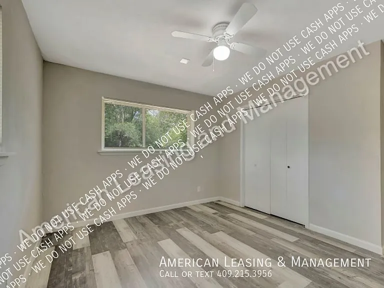 1301 Spring Lake Dr — Photo 9