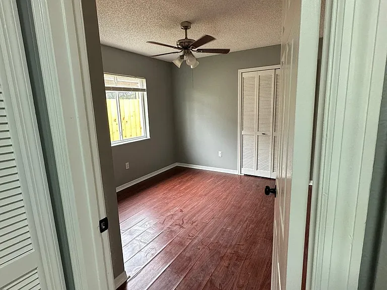 4827 Kingston Cir — Photo 7