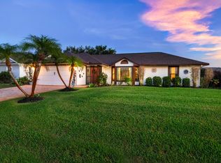 686 SW Hoffenberg Avenue, Port St Lucie, FL 34953
