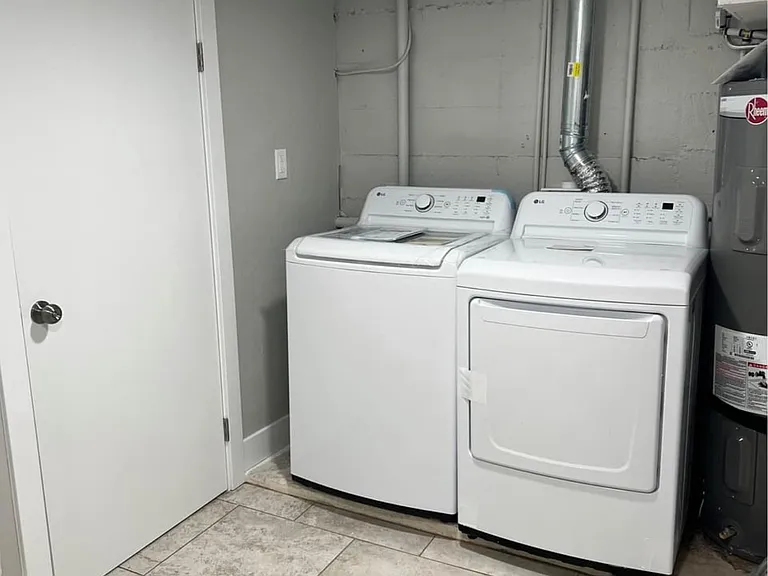 375 N 600 W — Photo 8
