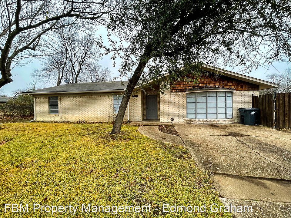 1st image of 409 Carol Ave