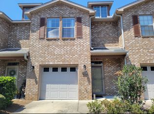 8860 Brown Pelican Cir #8860, Navarre, FL 32566