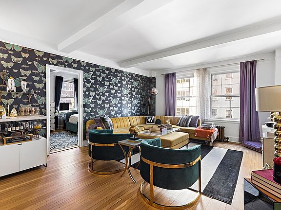 4th image of 16 Park Ave #12B