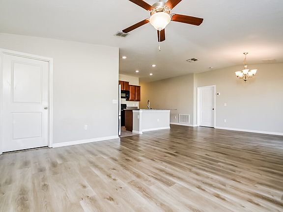 3rd image of 8108 Cherry Branch Dr