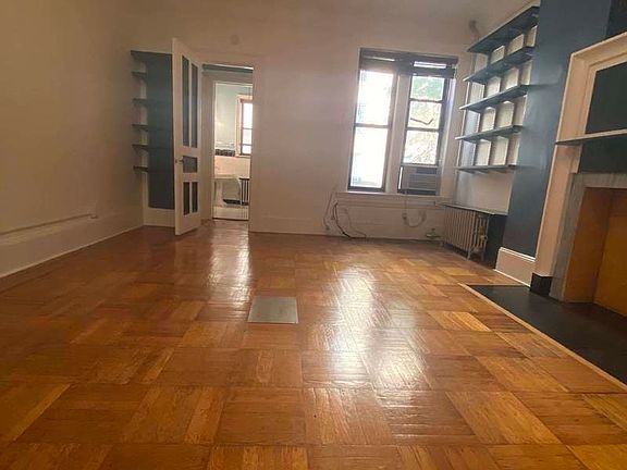 3rd image of 309 W 84th St #2A