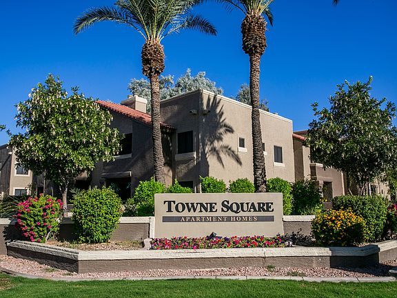 Welcome to Towne Square Apartment Homes