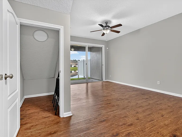 14908 Bartram Village Ln — Photo 11