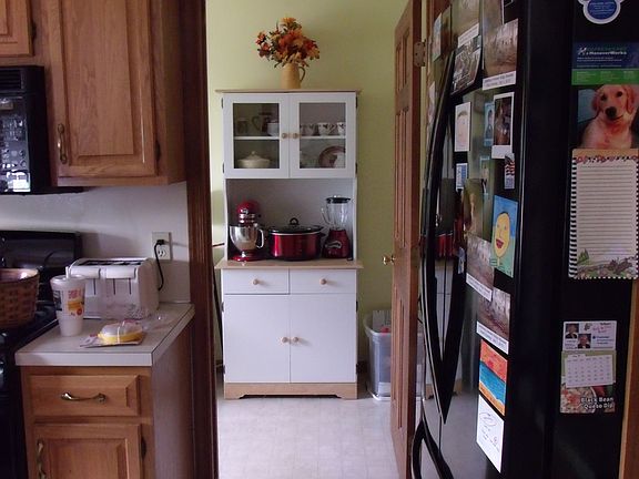 Kitchen to Laundry Room