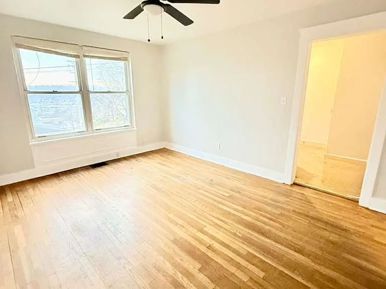 200-223 Gilliland Pl — Photo 12