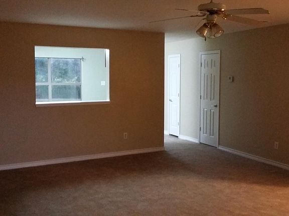 4th image of 23956 Teakwood Dr