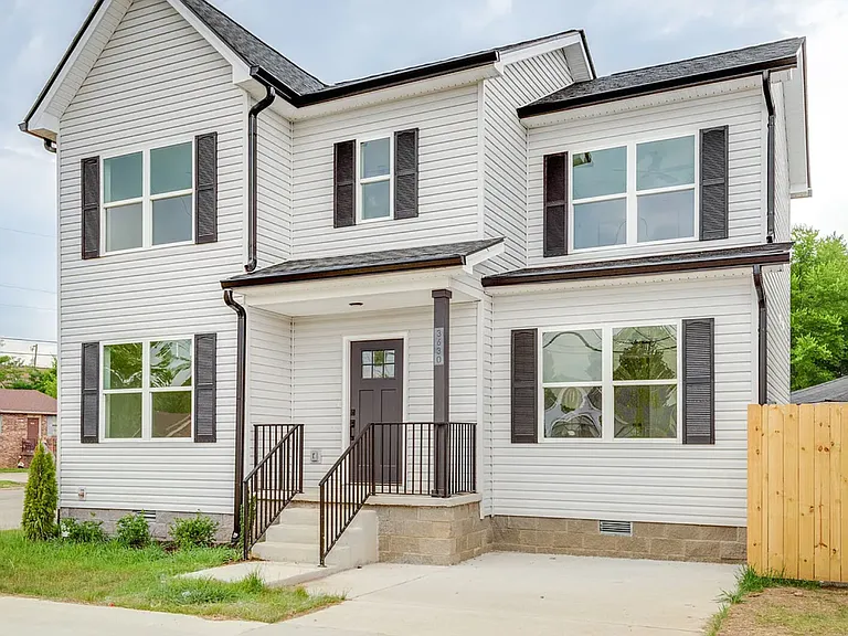 3630A Village Trl — Photo 7