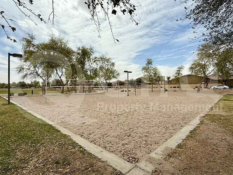 2980 E Ridgewood Ln — Photo 27