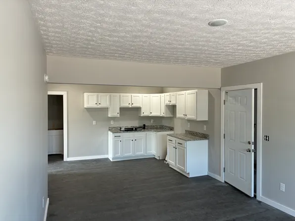 482 Broadway St APT 1, Brandenburg, KY 40108