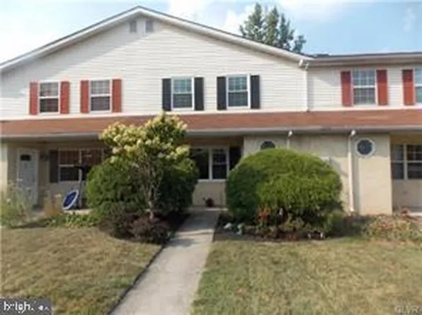 40 Mimosa Ct, Quakertown, PA 18951