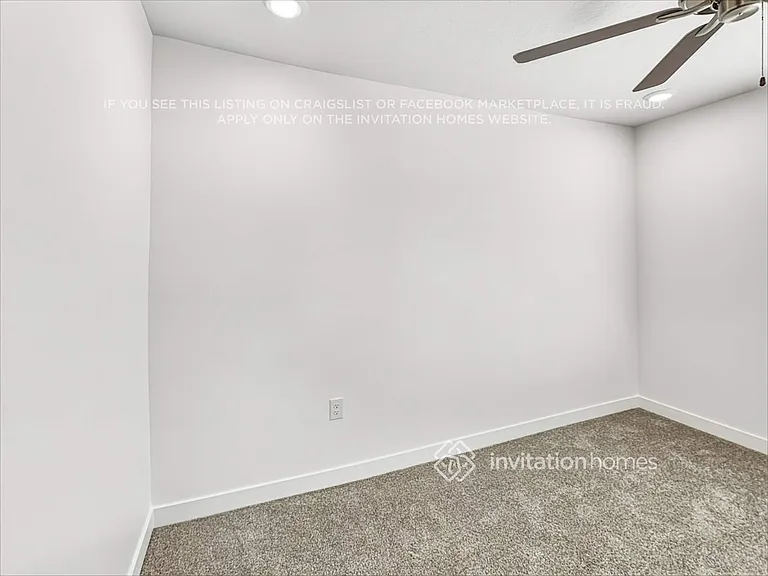 6064 W Lower Brook Ln — Photo 15