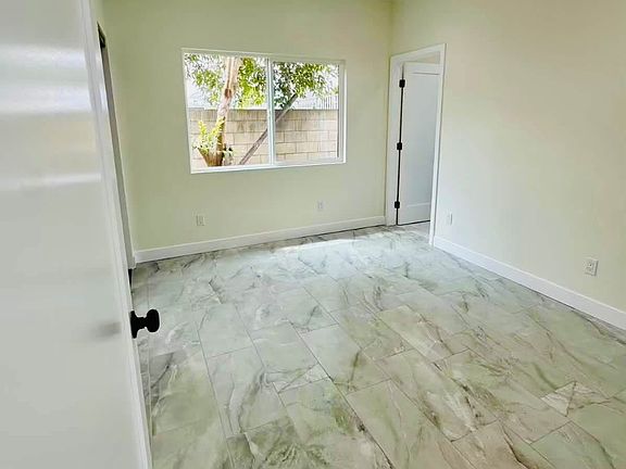 4th image of 14671 Alcester St