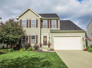 453 Walker Ln, Painesville, OH 44077