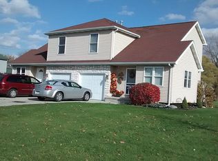 120 Francis St, Merrill, MI 48637