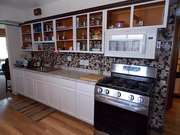 4th image of 724 Geddes Ave