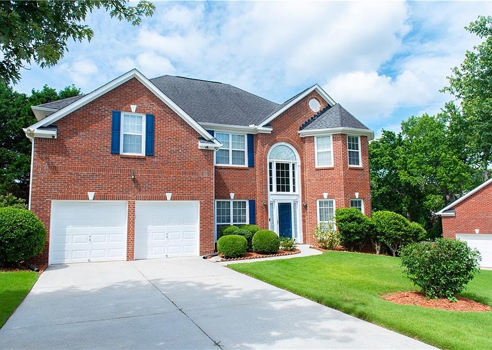 1st image of 425 Martin Creek Way