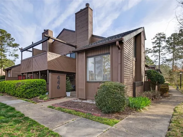 446 Abbotsleigh Ct, Virginia Beach, VA 23452
