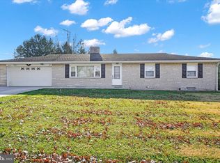 3450 Holly Rd, Dover, PA 17315