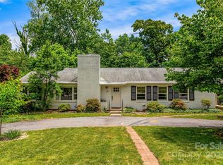 26 Crockett Ave, Asheville, NC 28805
