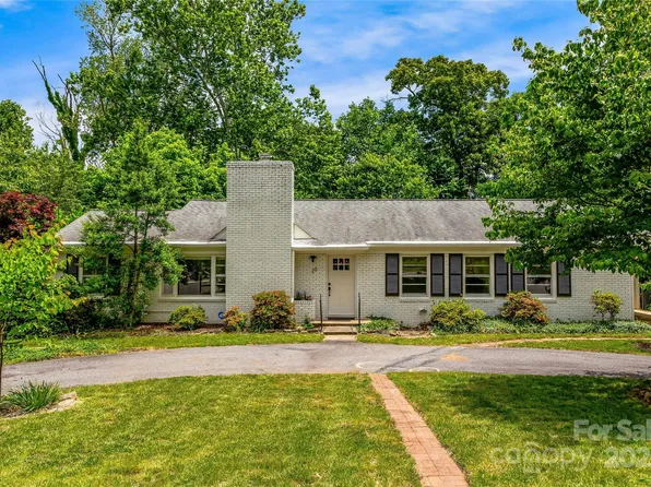 26 Crockett Ave, Asheville, NC 28805