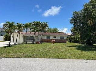 4084 NW 4th Ave, Boca Raton, FL 33431