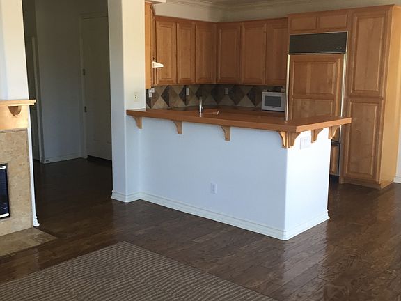 4th image of 9807 Fieldthorn St