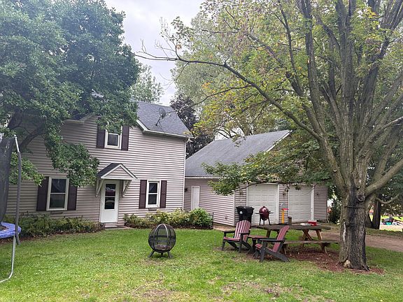 2nd image of 3095 County Road Q