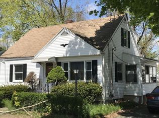 26 Lawn St, Brockton, MA 02302