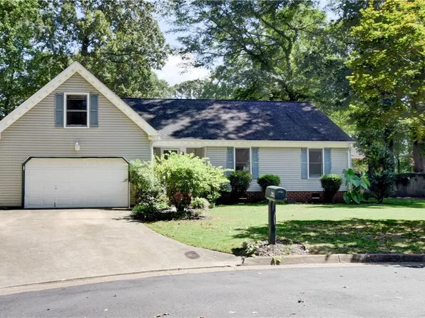 701 Sundon Ct, Chesapeake, VA 23322