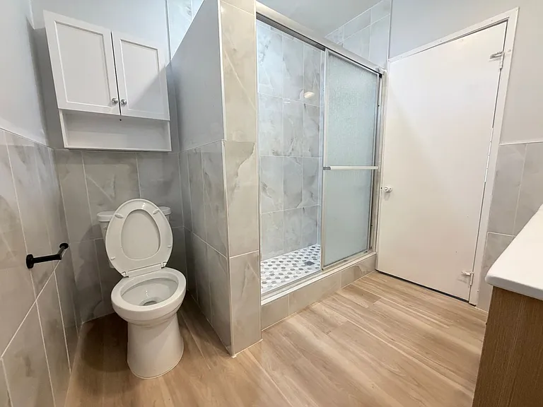 1080 Orange Ave — Photo 9