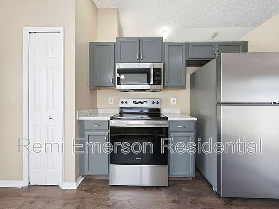 5th image of 2727 Mayer St