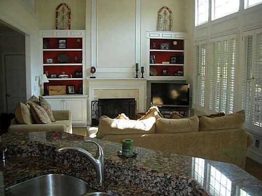 2nd image of 3333 Fieldwood Dr SE