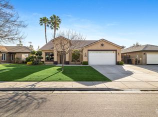 3606 Azure Dr, Bakersfield, CA 93312