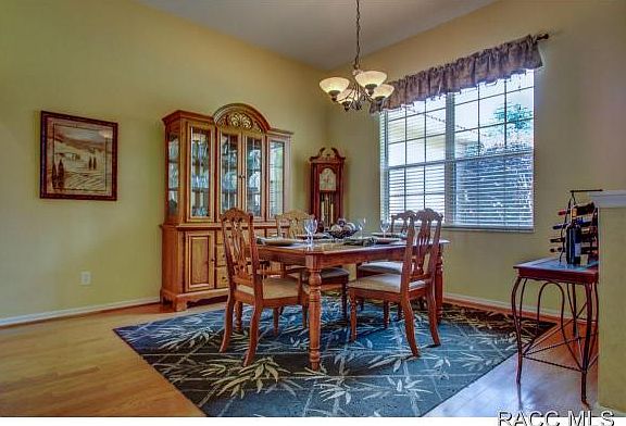 5th image of 4050 N Ringwood Cir