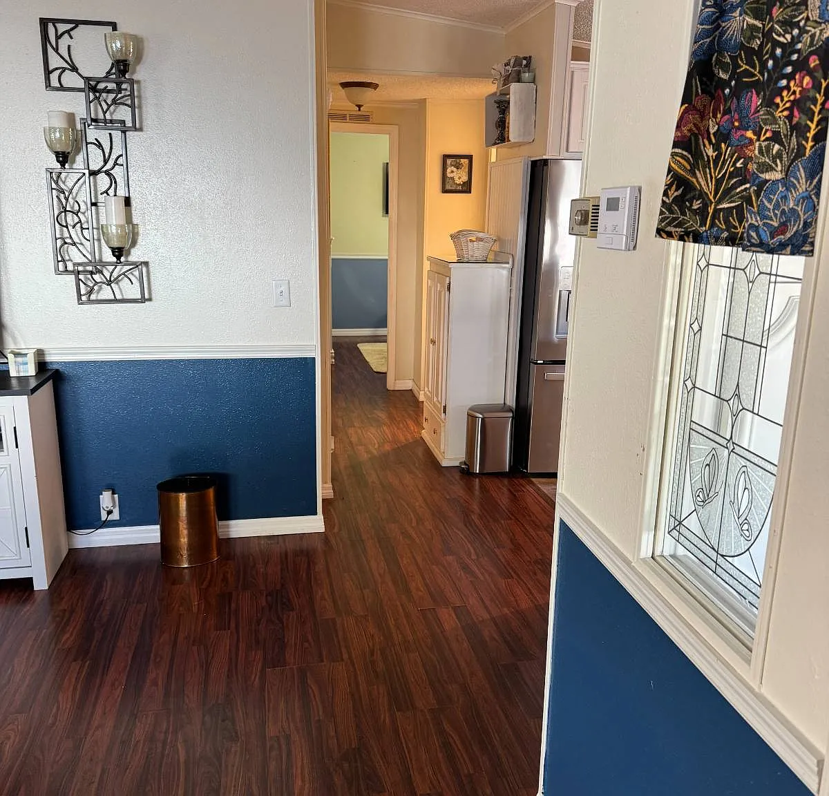 2 bed, 2.0 bath, 1300 sqft, $1,800 — Photo 3