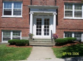 360 College St #3, Burlington, VT 05401