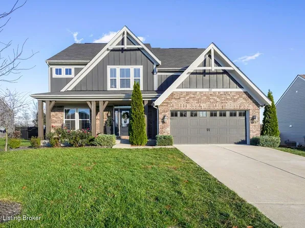 110 Bluffs Edge Ct, Mount Washington, KY 40047