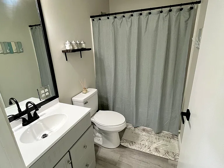 1823 High Ave — Photo 9