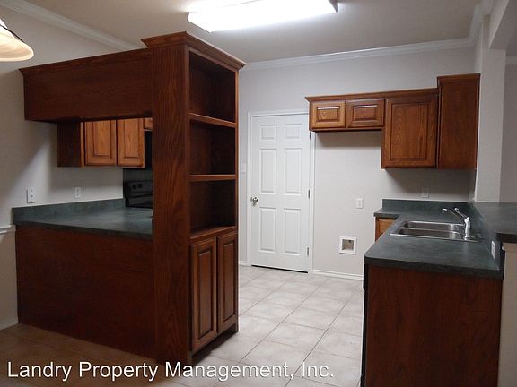 4th image of 1509 Glenhaven Dr #A-b