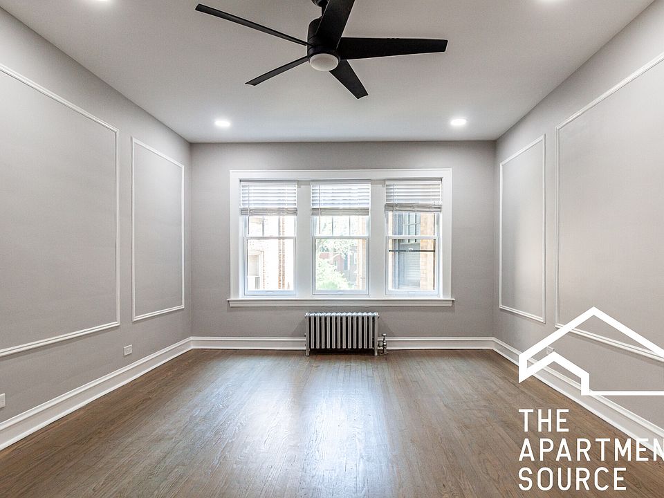 1st image of 1352 W Carmen Ave APT 3N